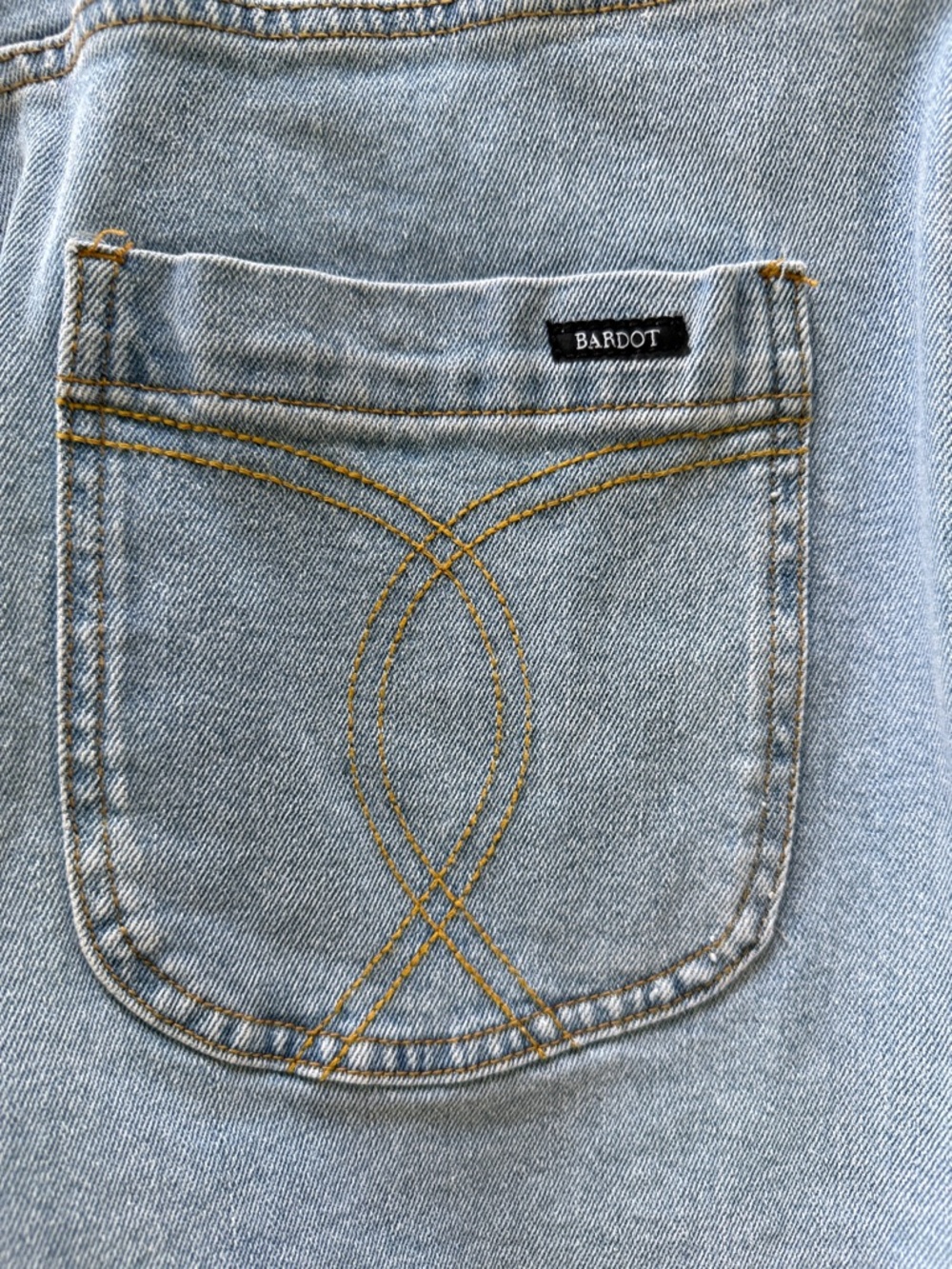Bardot Denim Short Sleeve Zip-Front Romper in Light Blue Sz US30 - Picture 4 of 8